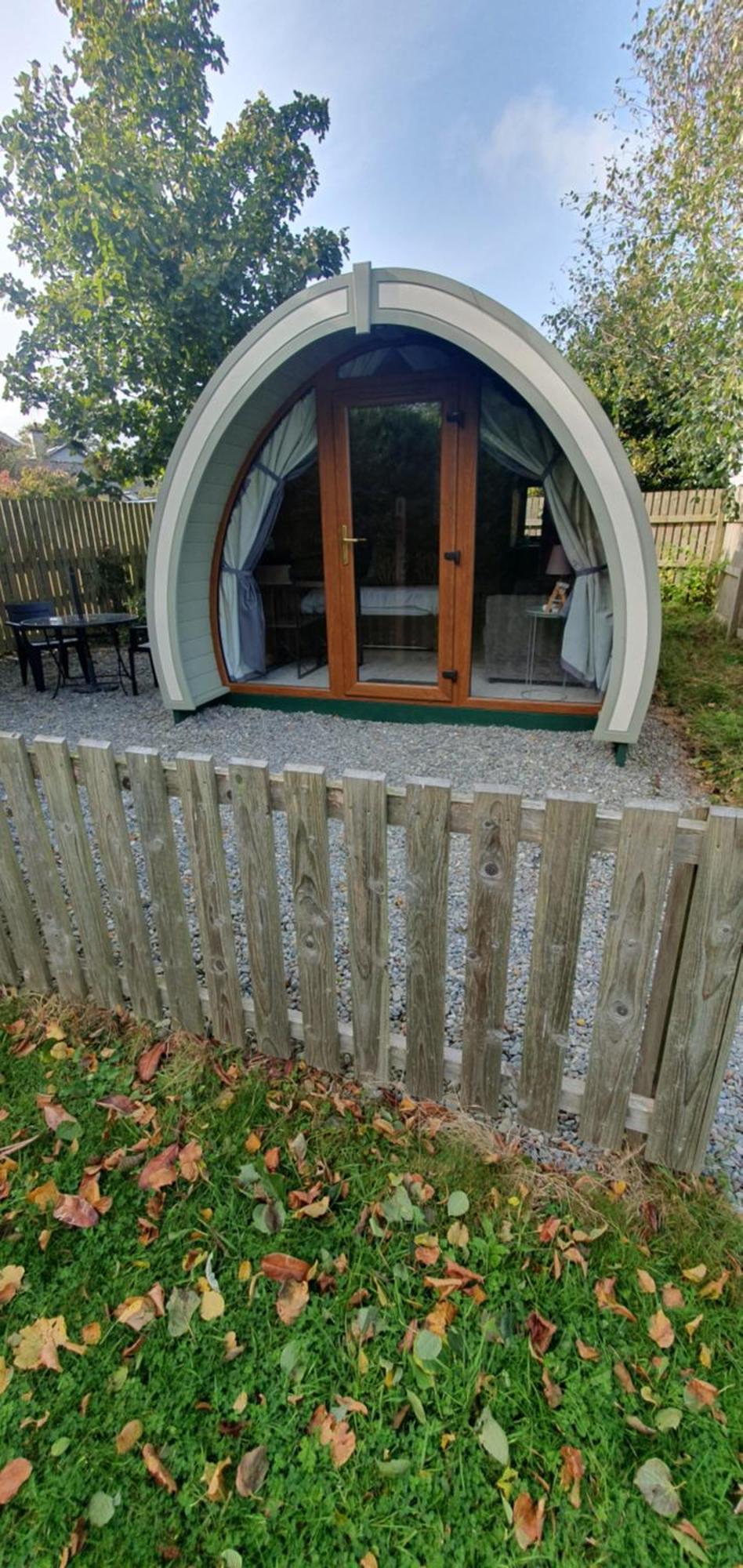 Priory Glamping Pods And Guest Accommodation Killarney Ngoại thất bức ảnh